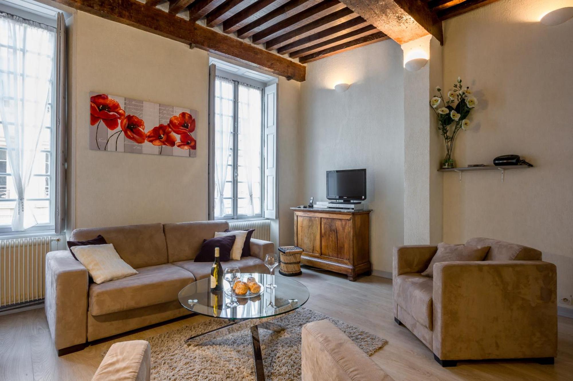 Residence Beaune Sweet Home, 4 Appartements D'Exception Avec Parking Inclus Номер фото